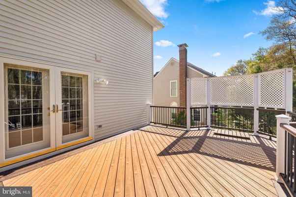 Exterior, Wood Texture Flooring