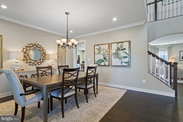 Chandelier, Dining room, Interior, Recessed Lighting, Wood Texture Flooring