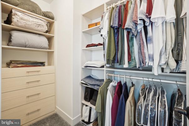 Interior, Walk-in Closets