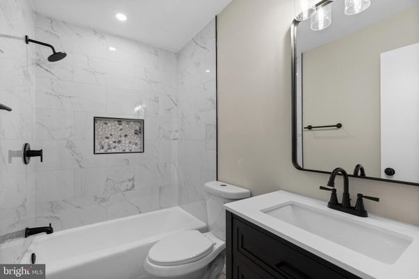 Bathroom, Interior, Marble Walls, Recessed Lighting