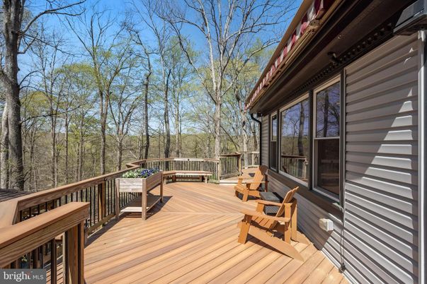Exterior, Wood Texture Flooring