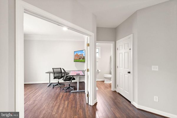 Bathroom, Home Office, Interior, Wood Texture Flooring