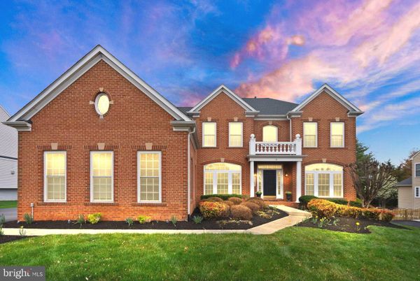 Exterior, Facade, Brick Facade, Brick Traditional
