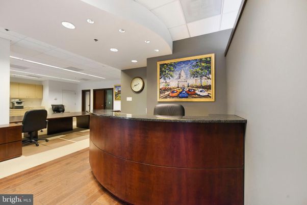 Home Office, Interior, Kitchen, Recessed Lighting, Wood Texture Flooring