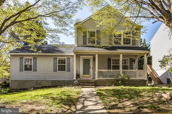 Exterior, Facade, Queen Anne Victorian