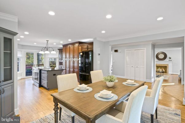 Dining room, Interior, Kitchen, Pendant Lights, Recessed Lighting, Wood Texture Flooring
