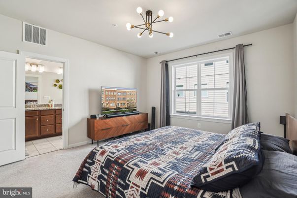 Bedroom, Interior, Pendant Lights