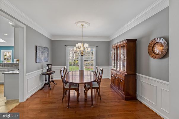 Chandelier, Dining room, Interior, Wood Texture Flooring