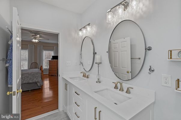 Bathroom, Bedroom, Dual Sink Vanities, Interior, Wood Texture Flooring