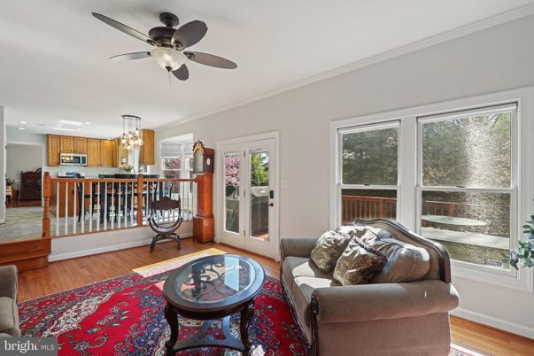 Chandelier, Interior, Kitchen, Recessed Lighting, Wood Texture Flooring
