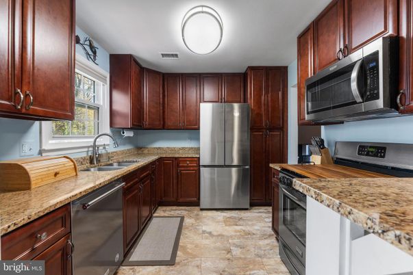 Interior, Kitchen, Stainless Steel Appliances