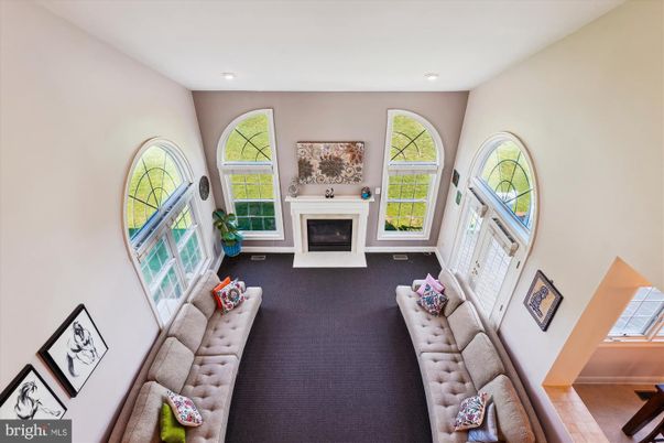 Fireplace, Interior, Living room, Recessed Lighting