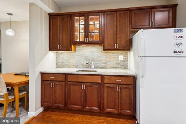 Interior, Kitchen, Pendant Lights, Wood Texture Flooring