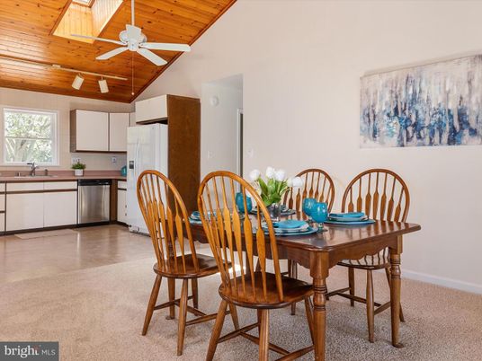 Dining room, Interior, Kitchen, Wooden Ceilings