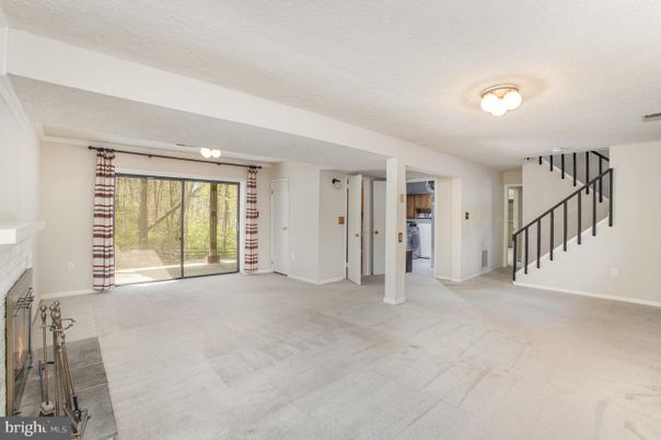 Empty room, Fireplace, Interior
