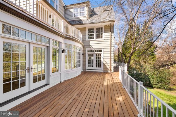 Exterior, Wood Texture Flooring
