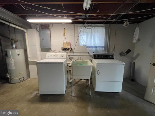 Interior, Washer