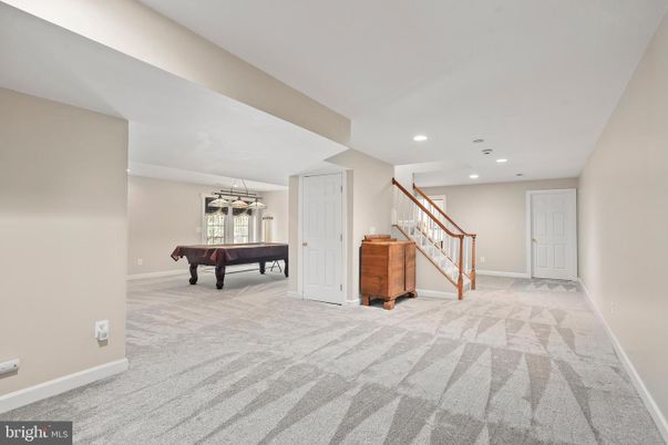 Billiard Table, Game Room, Interior, Recessed Lighting