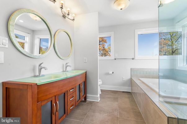 Bathroom, Dual Sink Vanities, Glass Shower, Interior