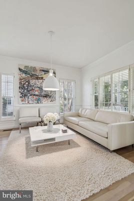 Interior, Living room, Pendant Lights, Wood Texture Flooring