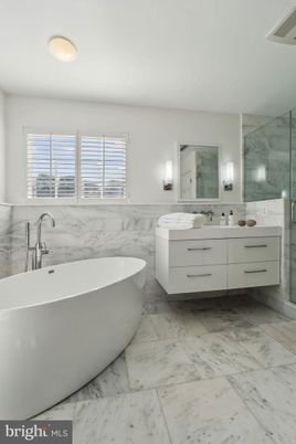 Bathroom, Dual Sink Vanities, Free Standing Baths, Interior, Marble, Marble Walls