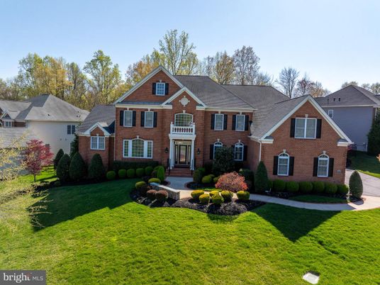 Exterior, Facade, Brick Facade, Brick Traditional
