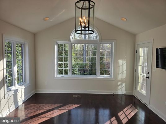 Empty room, Interior, Pendant Lights, Recessed Lighting, Wood Texture Flooring