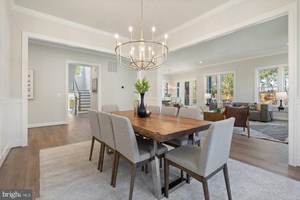 Chandelier, Dining room, Interior, Living room, Pendant Lights, Wood Texture Flooring