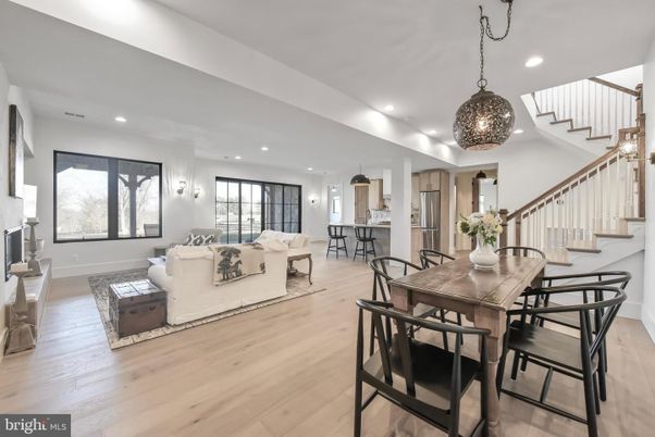 Dining room, Interior, Living room, Pendant Lights, Recessed Lighting, Wood Texture Flooring