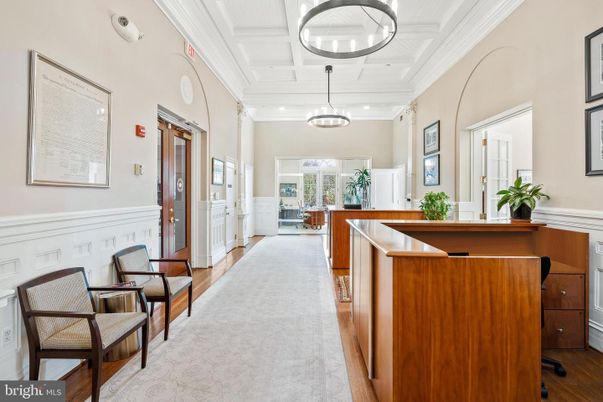 Interior, Pendant Lights, Wood Texture Flooring