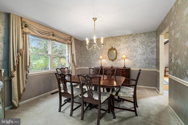 Chandelier, Dining room, Interior