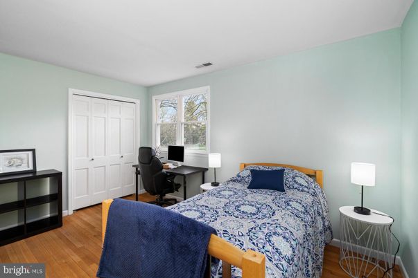 Bedroom, Home Office, Interior, Wood Texture Flooring