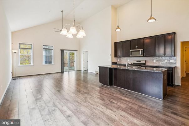 Empty room, Interior, Kitchen, Pendant Lights, Wood Texture Flooring