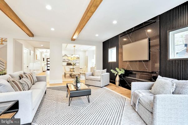 Dining room, Interior, Living room, Pendant Lights, Recessed Lighting, Wooden Beams, Wood Texture Flooring