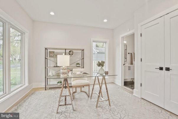Home Office, Interior, Recessed Lighting, Wood Texture Flooring
