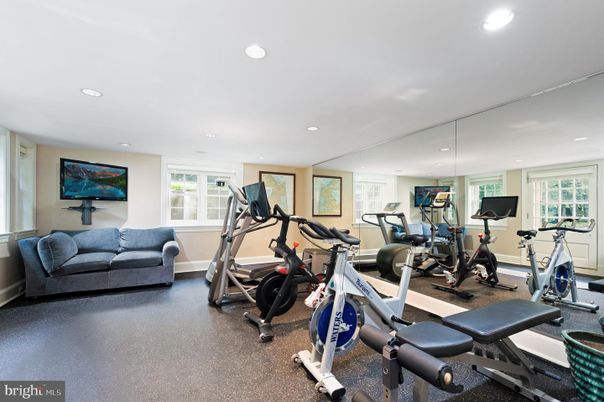Fitness Equipment, Interior, Recessed Lighting