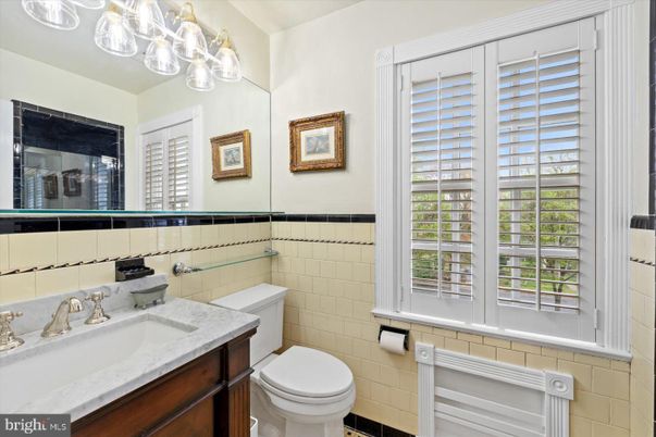 Bathroom, Interior