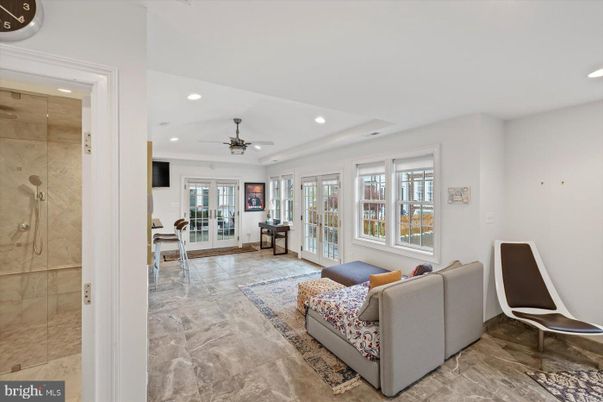 Bathroom, Glass Shower, Interior, Living room, Recessed Lighting