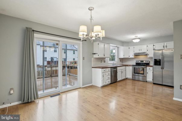 Chandelier, Interior, Kitchen, Stainless Steel Appliances, Wood Texture Flooring