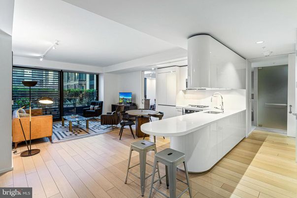 Interior, Kitchen, Living room, Recessed Lighting, Wood Texture Flooring