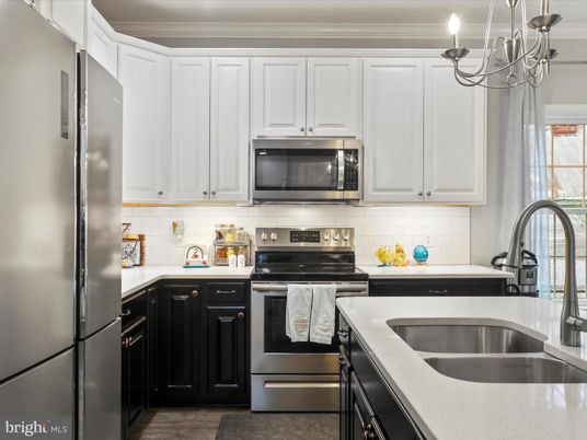Chandelier, Interior, Kitchen, Stainless Steel Appliances