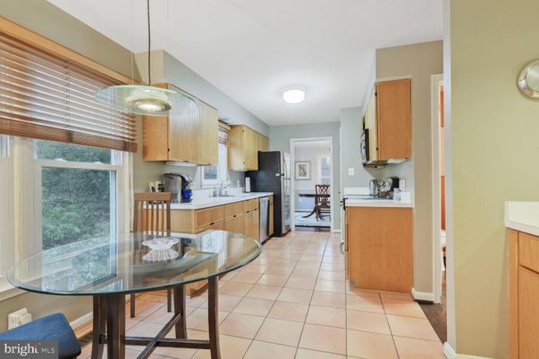 Dining room, Interior, Kitchen, Pendant Lights