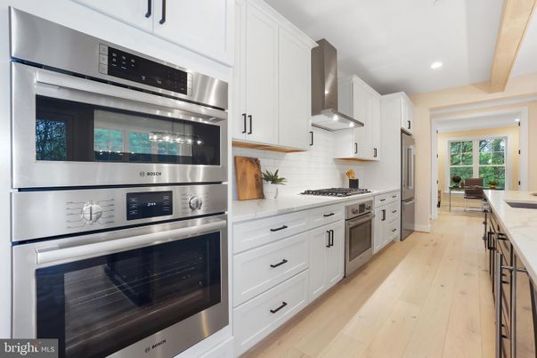 Interior, Kitchen, Recessed Lighting, Stainless Steel Appliances, Wooden Beams, Wood Texture Flooring