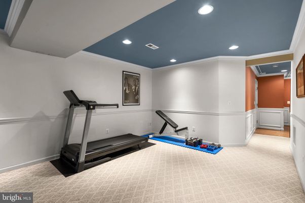 Fitness Equipment, Interior, Recessed Lighting