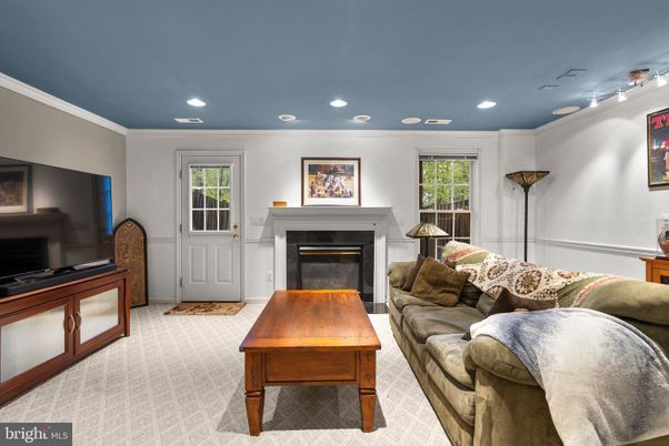 Fireplace, Interior, Living room, Recessed Lighting