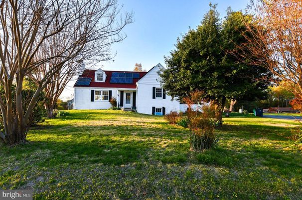 Backyard, Exterior, Solar Panels