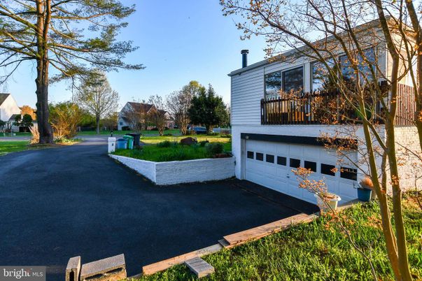 Backyard, Detached Garage, Exterior