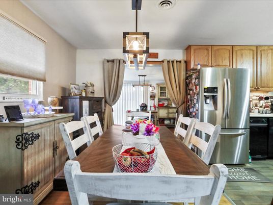 Dining room, Interior, Kitchen, Pendant Lights, Stainless Steel Appliances, Wood Texture Flooring