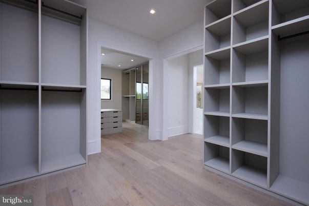 Interior, Recessed Lighting, Walk-in Closets, Wood Texture Flooring