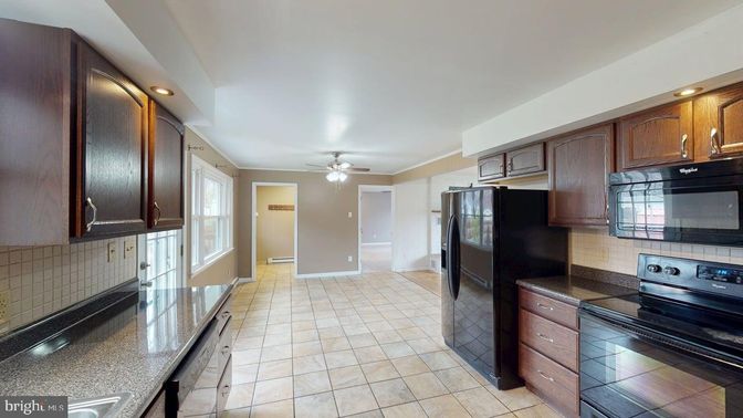 Interior, Kitchen, Recessed Lighting